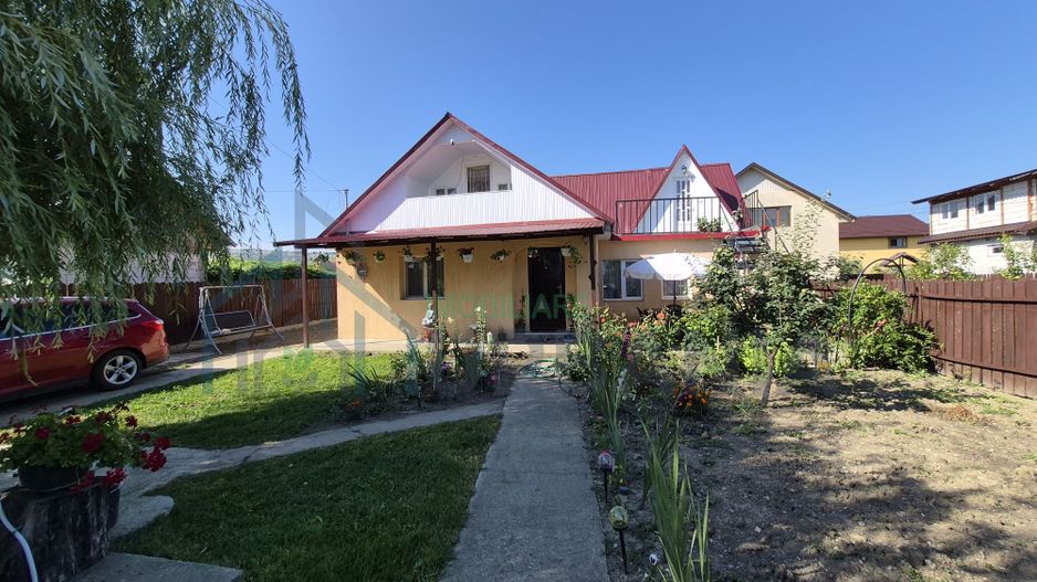 Casă de vânzare în Voinești, județul Iași - 55 mp, la cheie - Poză 1