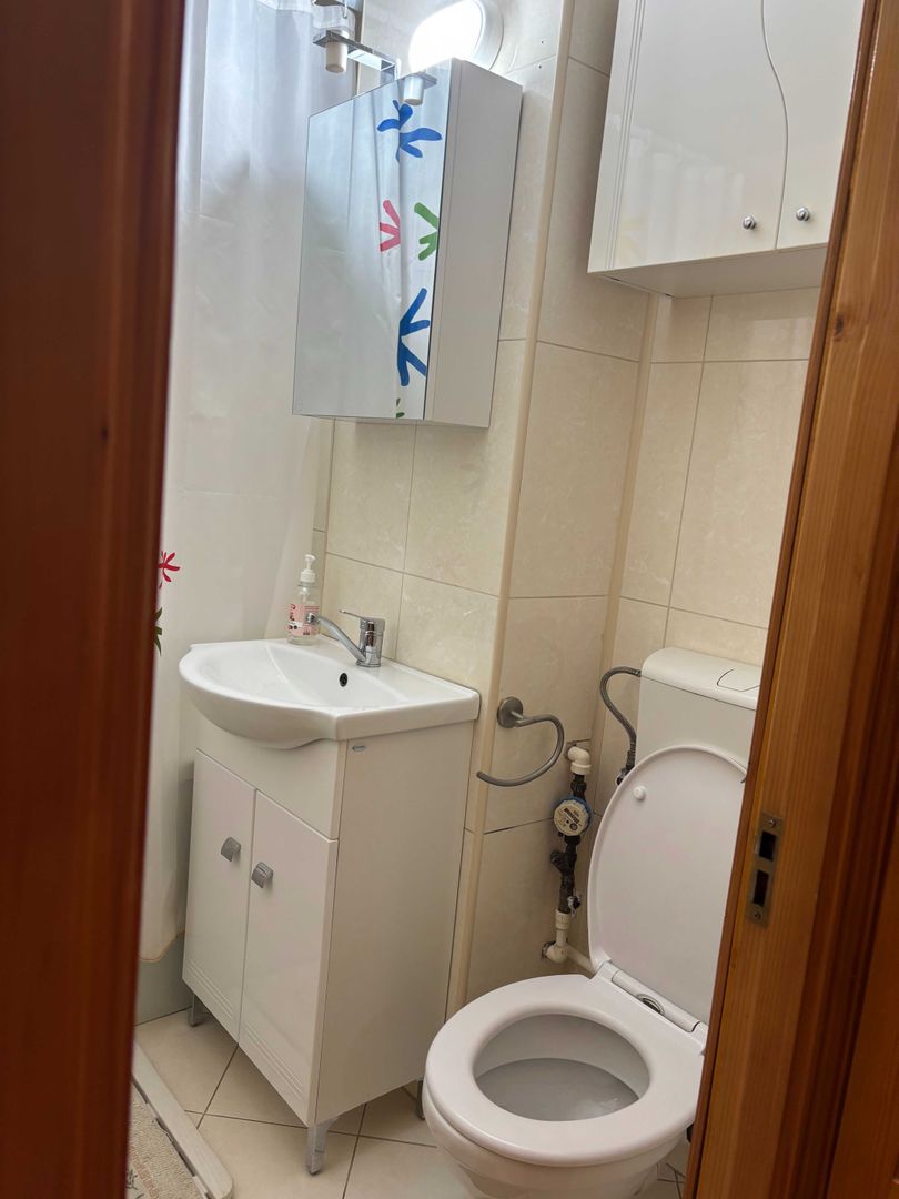 Apartament 3 camere decomandat, mobilat  utilat  Micro 17 Et. 4 - Poză 8