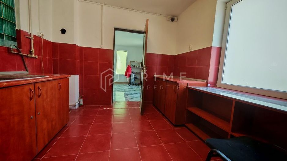 De Vânzare sau Închiriere: Clădire Mixtă (188 mp) cu Teren de 160 mp - Poză 5