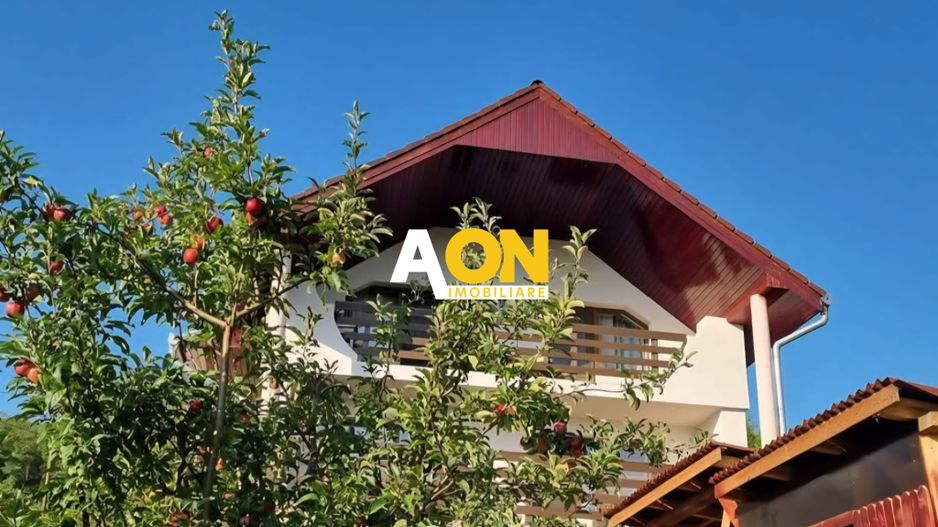 Casa tip locuință familială cu vedere panoramică Alba-Micesti - Poză 4