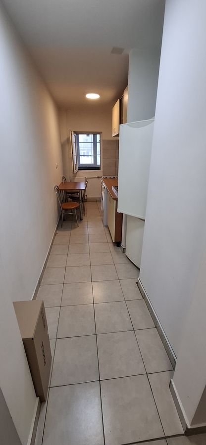 Garsoniera spatioasa Vitan, pet friendly, renovata, AC, mobilata complet - Poză 6