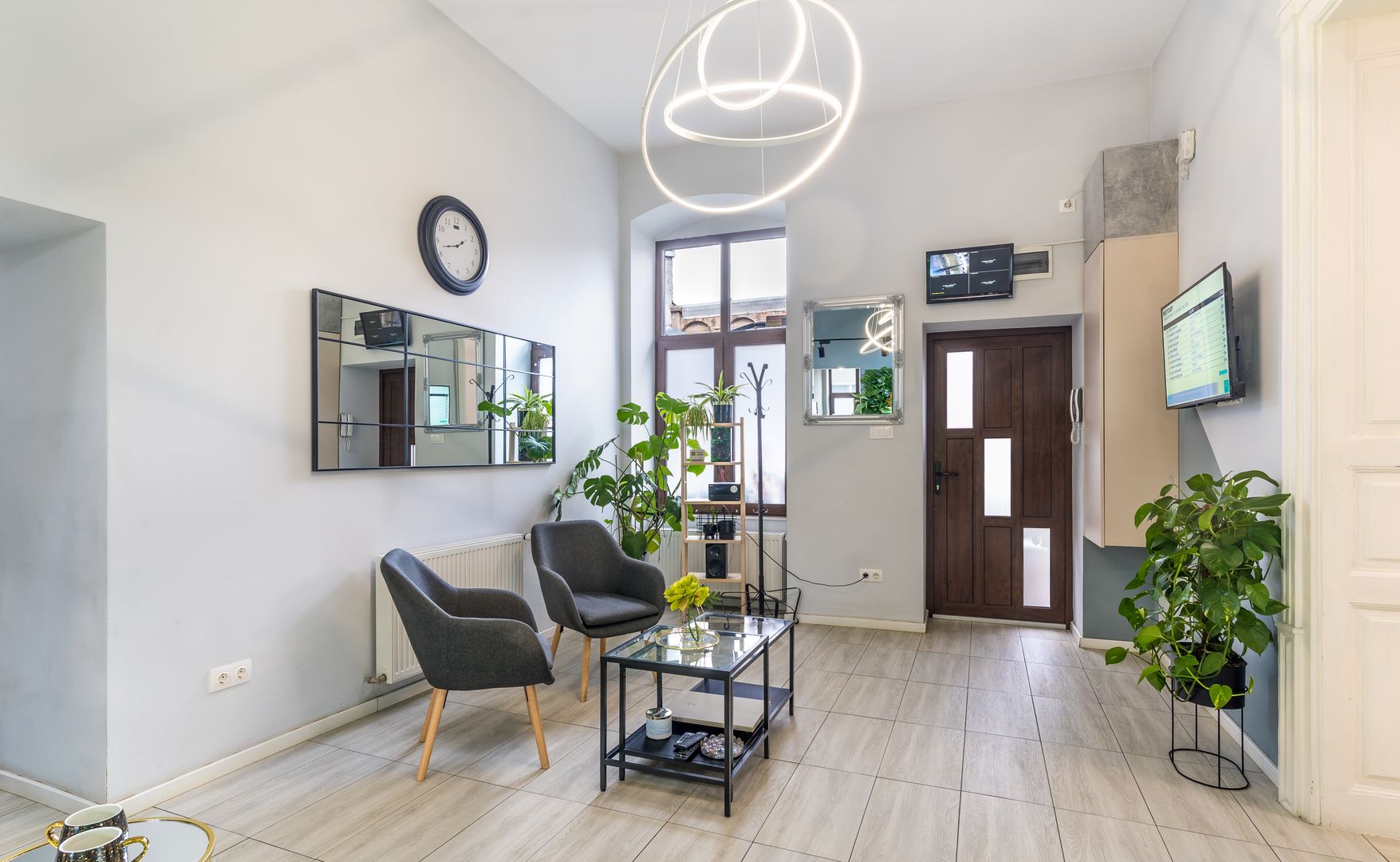 Ultracentral! Apartament renovat complet, in cladire istorica - Poză 7