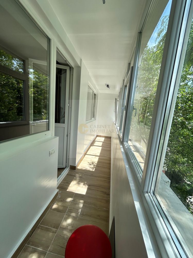 2 camere - 52mp | Renovat | Centrală Bloc | Etaj Intermediar | Obor - Poză 8