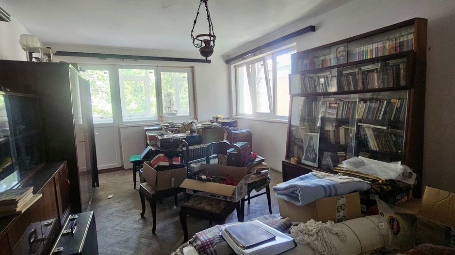 De vanzare  -  Casa P+1E - Alea Trandafirilor - 220.000 euro - Poză 2