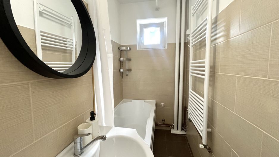 Apartament 2 camere,  vibrant si primitor, zona Complex - Stadion - Poză 15