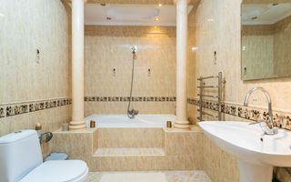 Vânzare, casă, 2 nivele, 4 camere, strada 31 August 1989, Centru - Poză 11