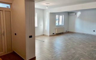 Birou 122 mp – parter, renovat, parcare inclusă - Poză 4