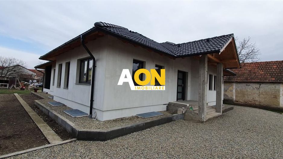 Casa D+P+M 4 camere 1300 mp teren Oarda de Jos predare la cheie - Poză 4