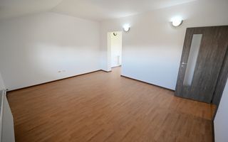 Casă / Vilă cu 4 camere de închiriat în zona Aradului - Poză 5