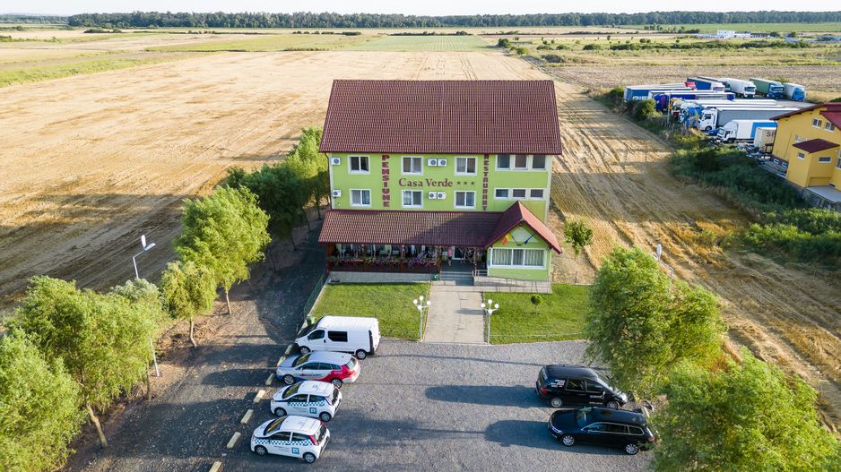 Pensiune in Arad (Vladimirescu) pe DN7 - Poză 21