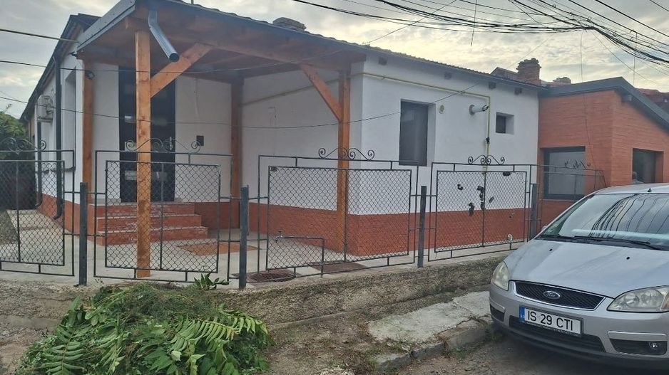 Casa de vanzare Sararie - Copou - Poză 2