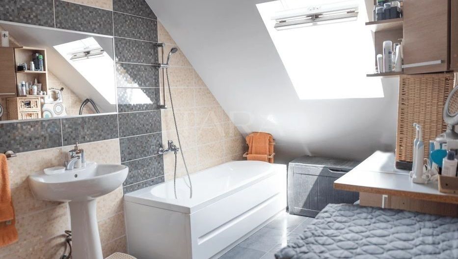 Confort și eleganță, apartament cu 2 camere, într-o zonă apreciată! - Poză 8