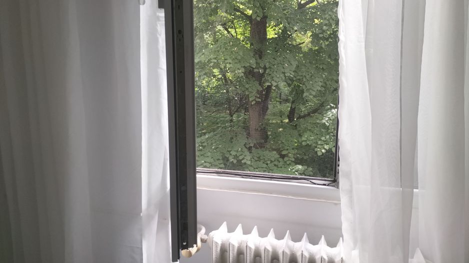 Apartament  Luminos 3 camere. Bld. Brancoveanu. - Poză 3