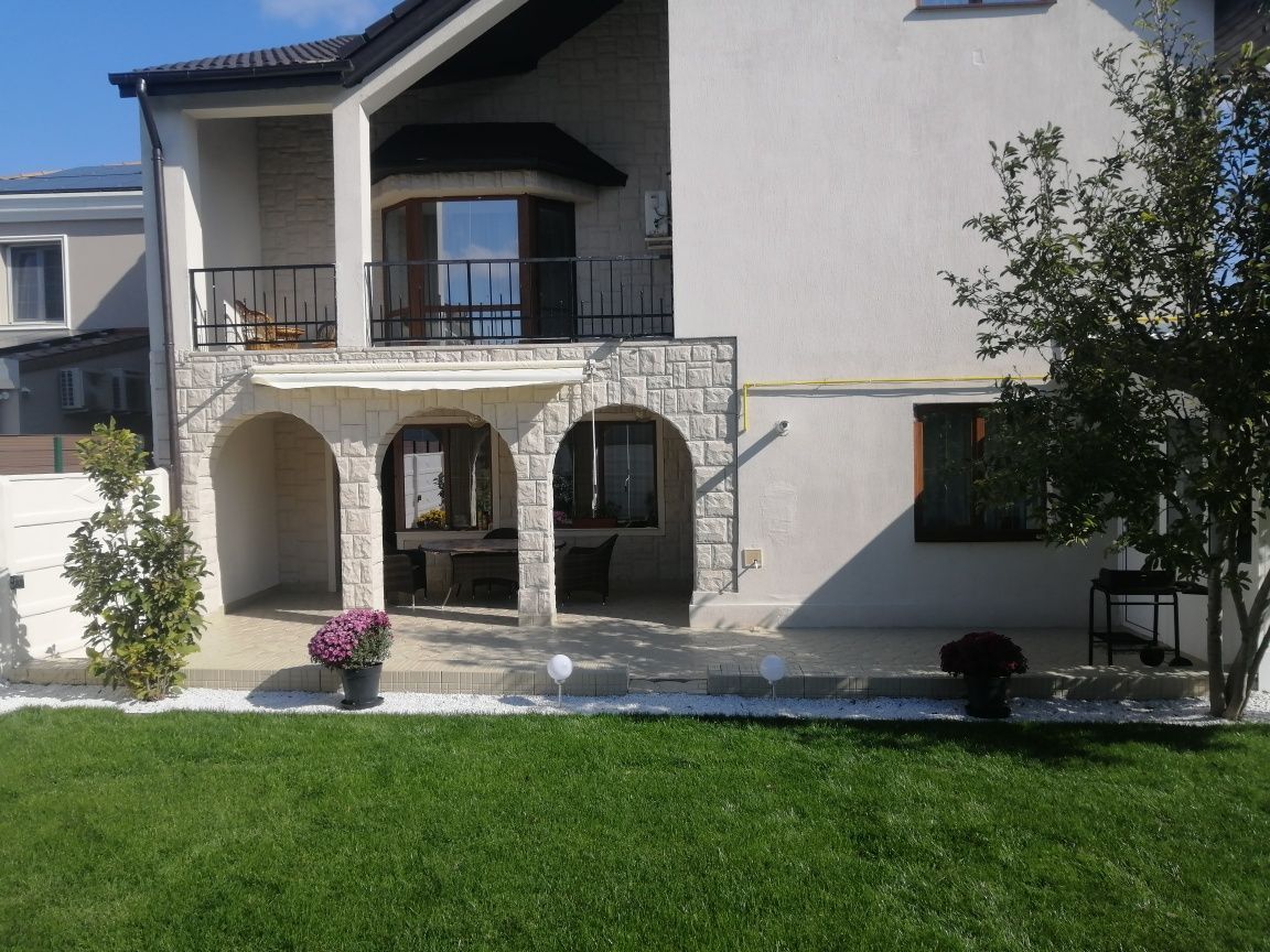 Proprietate deosebită în Ovidiu Sud, 306 mp utili - Poză 1