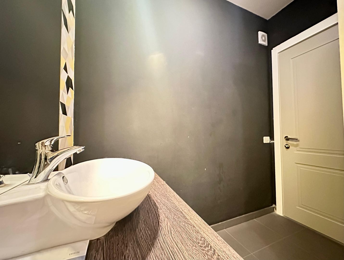 Spațiu comercial cu vitrină și boxă – Urban Residence - Poză 8