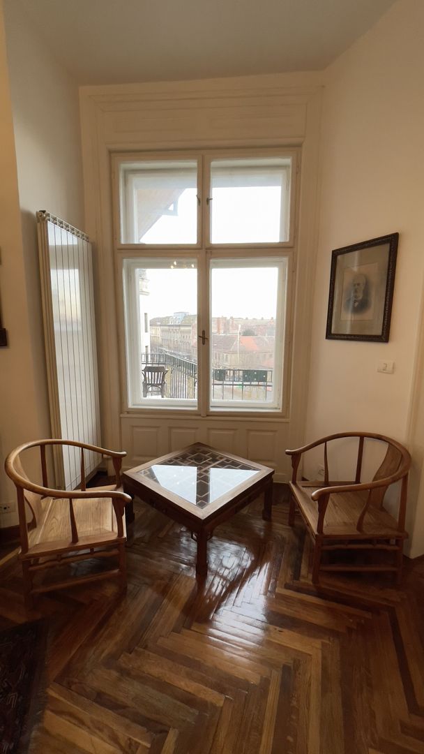 Apartament 5 camere , cladire istorica , renovat complet. - Poză 8