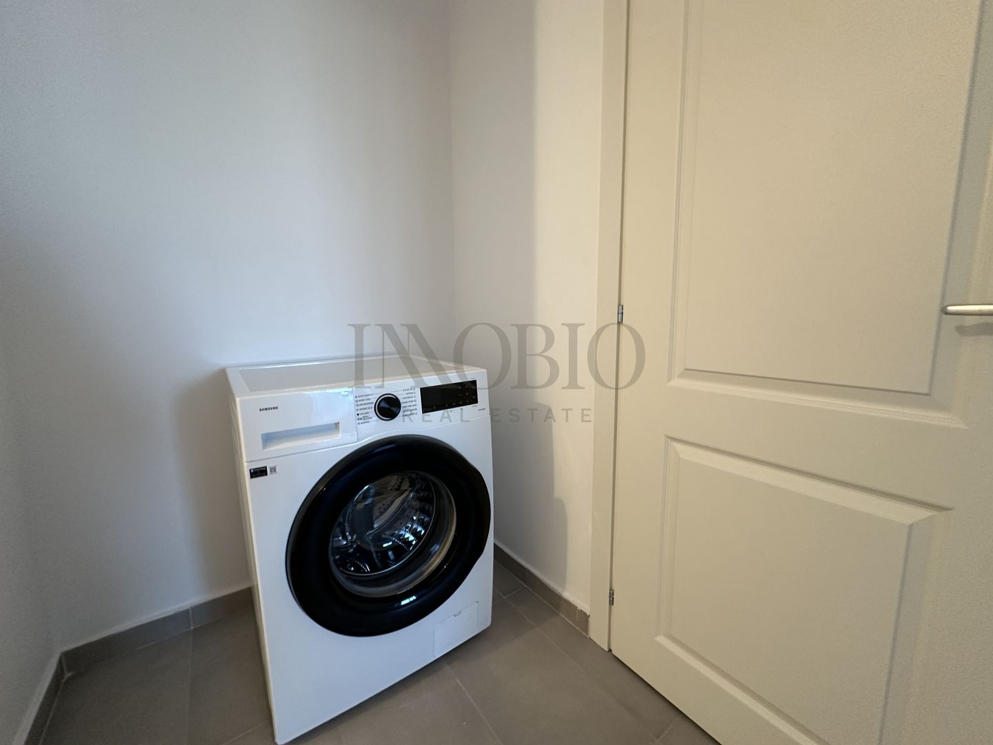 Apartament 2 Camere | Sisesti Lake House | Loc de Parcare - Poză 7