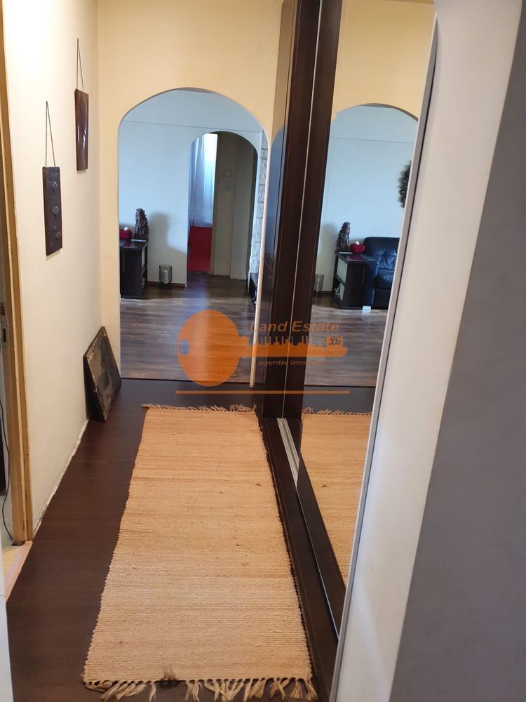 Apartament cu 3 camere in zona sos. Oltenitei-Piata Sudului - Poză 1
