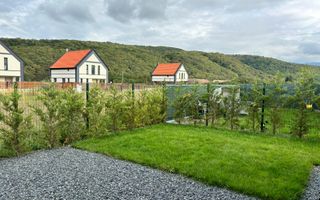 Casă duplex I 3 camere I 76 Mp I Curte I 20 min de Sibiu - Poză 1