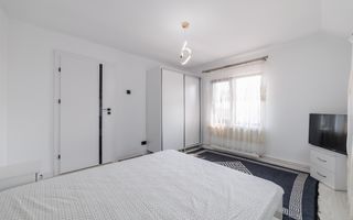 Proprietate cu 2 case si curte in Oarja, AG - Poză 7