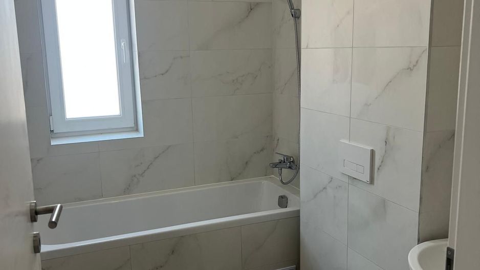 Apartament cu 3 camere de vânzare în Mosnita Noua - Poză 7
