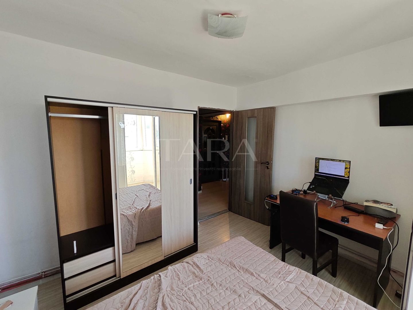 Apartament cu 2 camere decomandate, panoramă deosebită, zona Cinema Mă - Poză 4