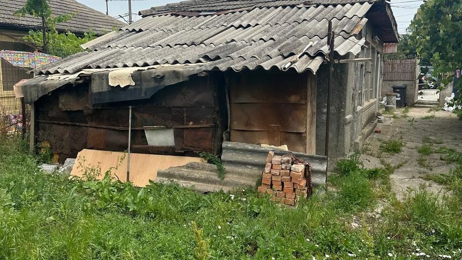 Vanzare casa +teren Cernica - Poză 2