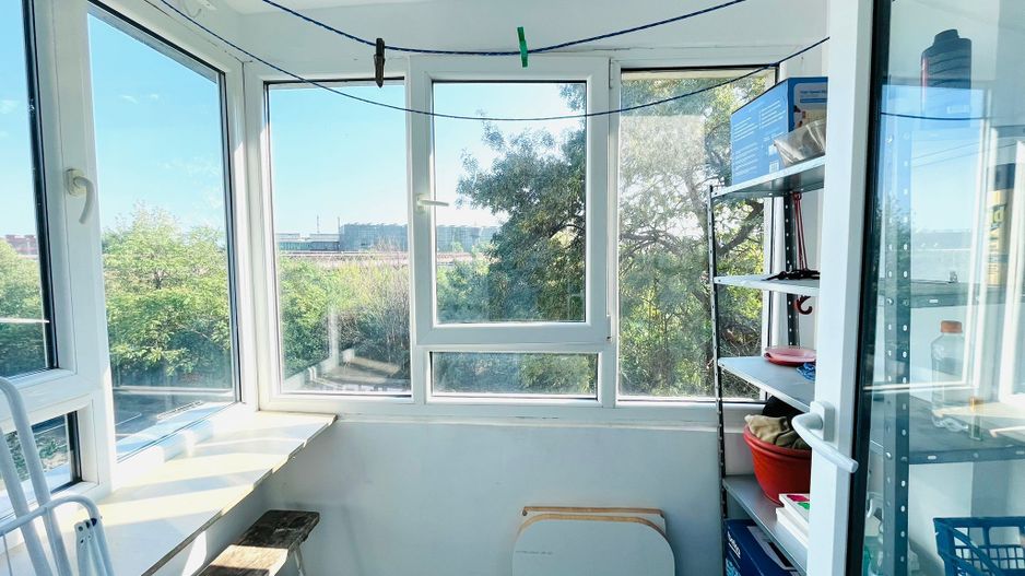 APARTAMENT MODERN DECOMANDAT BLOC ANVELOPAT 1978 CRANGASI - Poză 10