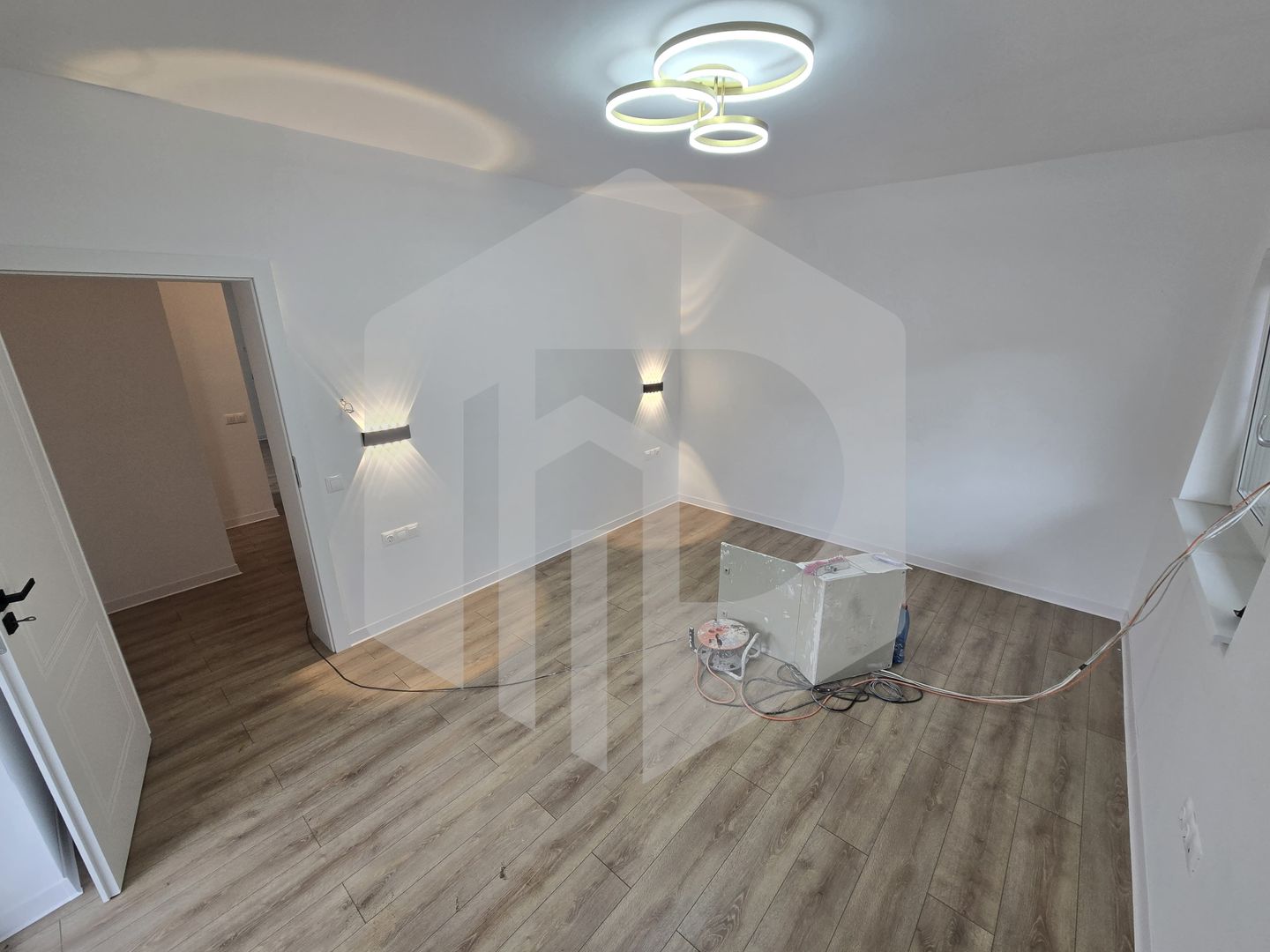 Apartament - 2 Camere - 55 mpu - Gradina 40mp - Vasile Aaron - Poză 8