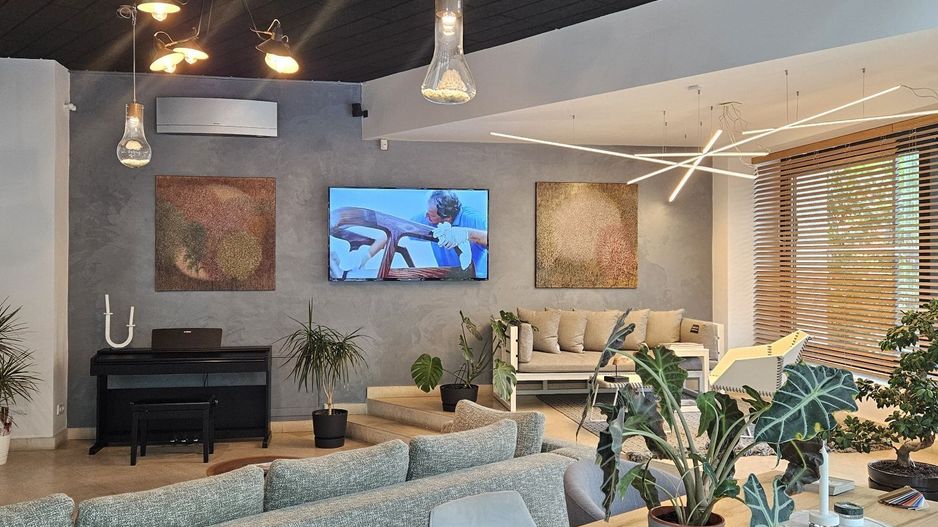 Spatiu deosebit in cladire de birouri | Unirii-Coposu - Poză 1