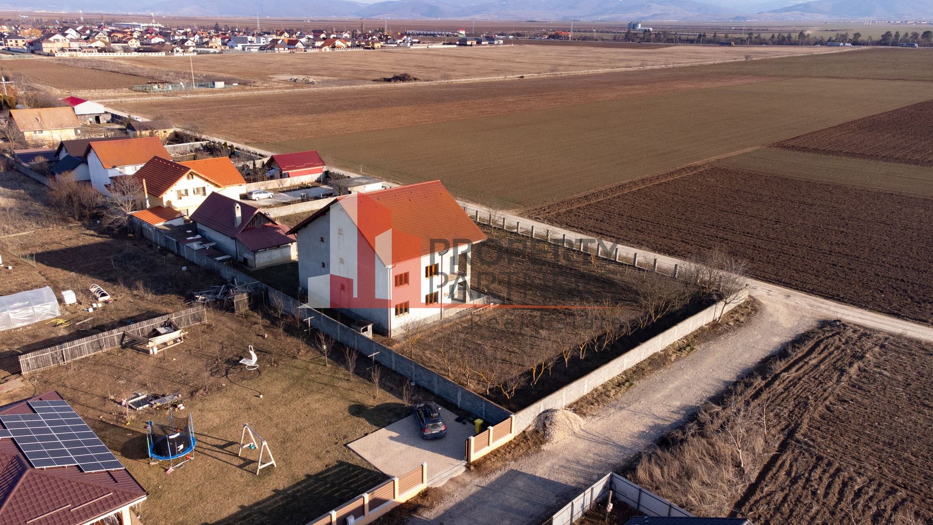 Casa cu teren 1500 mp in Harman - Poză 15