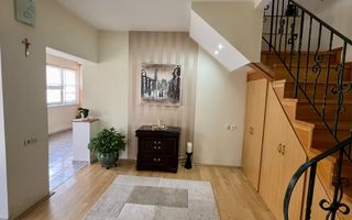 Casa cu 4 camere, 135mp, Zona Unirii - Poză 5