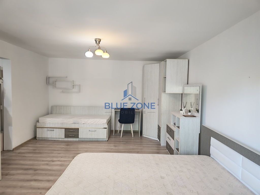 Mall Vitan | Garsonieră 40,6 mp | Renovată complet | Etaj 3 - Poză 5