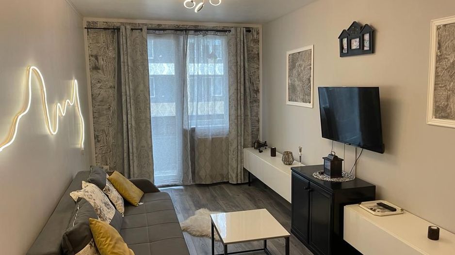Apartament 2 camere cu bucătărie separată- zona Brana, Șelimbăr - Poză 1