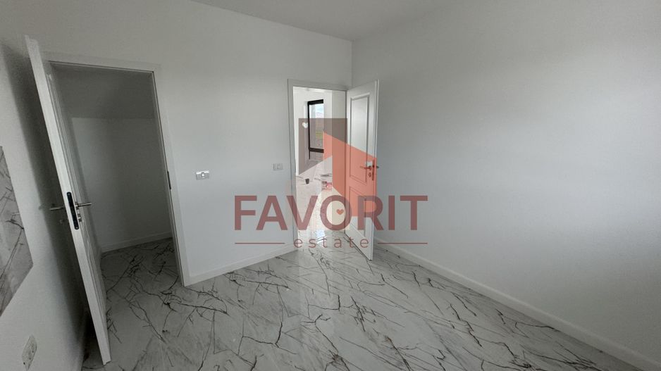 Comision 0%. Panouri si pompa de caldura. Despartit prin camera tehnica - Poză 6