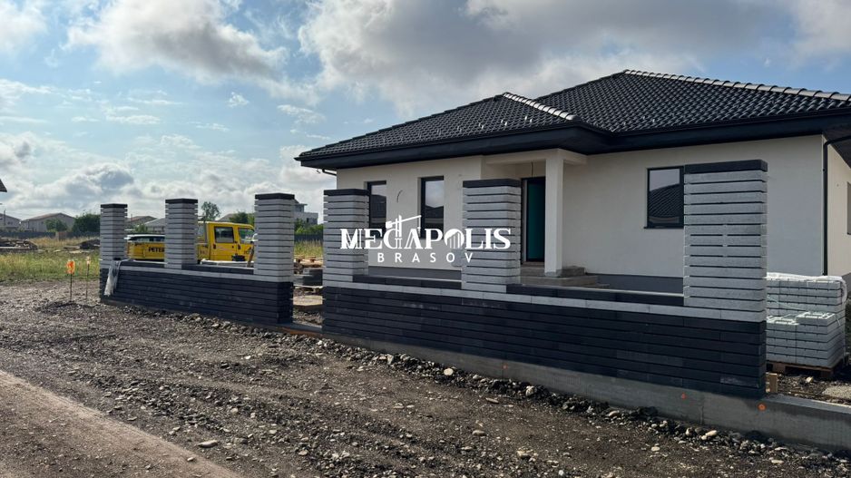 Vanzare Casa pe Parter  4 Camere  Brașov în Cartierul izvor - Poză 2