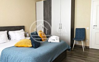 Casa de inchiriat cu 3 camere in zona centrala, Oradea - Poză 1