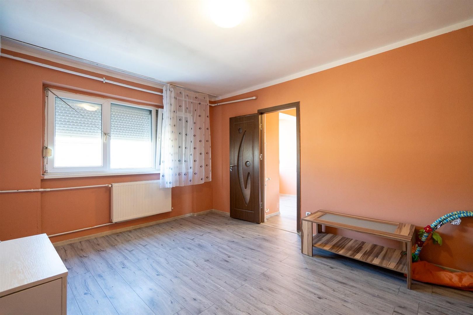 Apartament cu 2 camere Razboieni - Poză 3