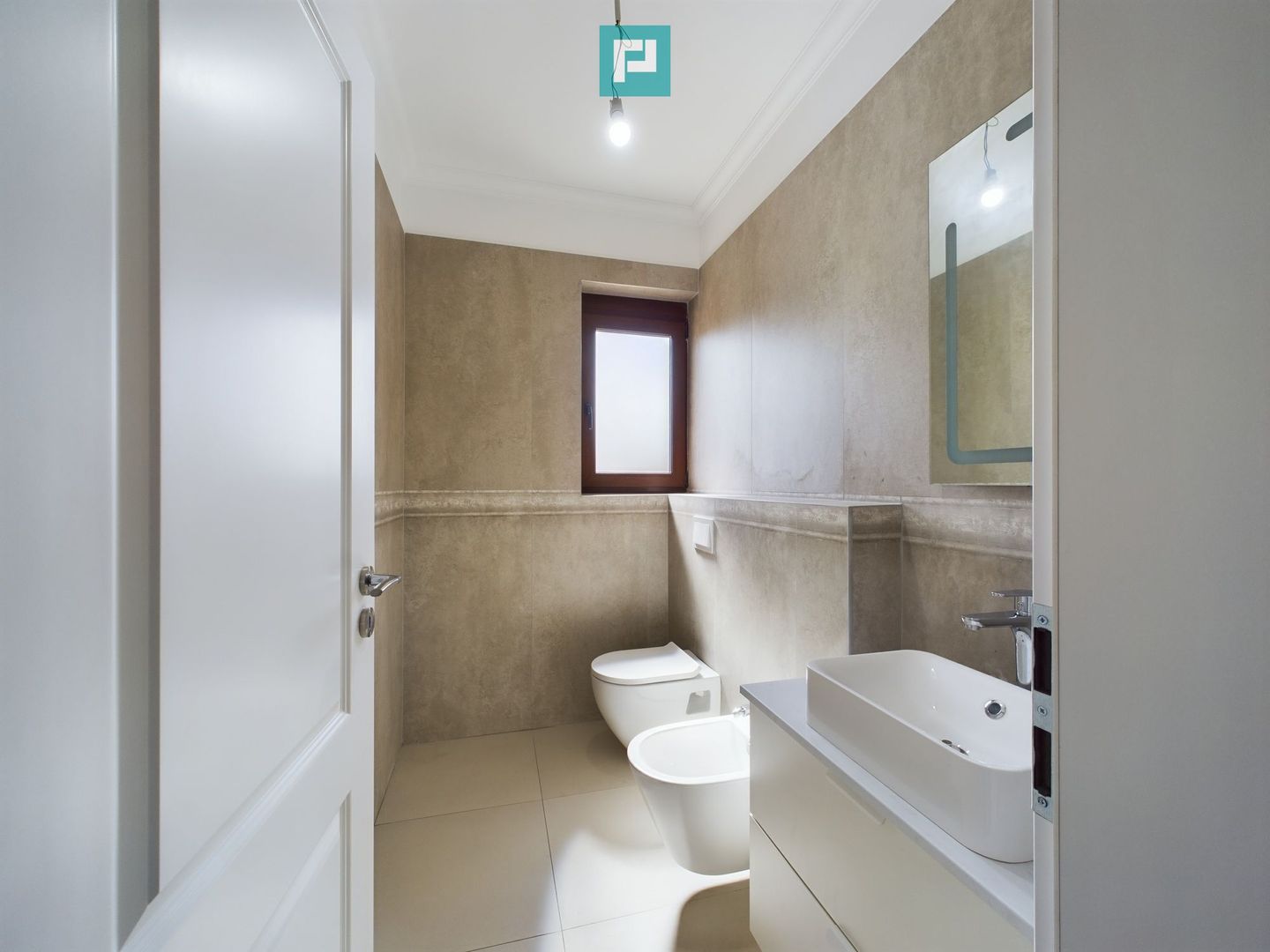 Casă tip duplex Dumbrăvița despărțit prin spațiu tehnic - Poză 18