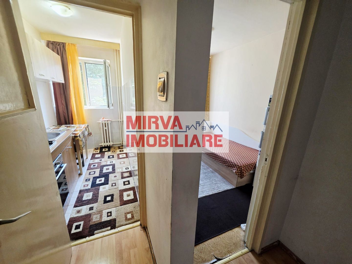 Apartament 3 camere, etaj 3, Malu Roșu – Str. Rîșnovenilor - Poză 12