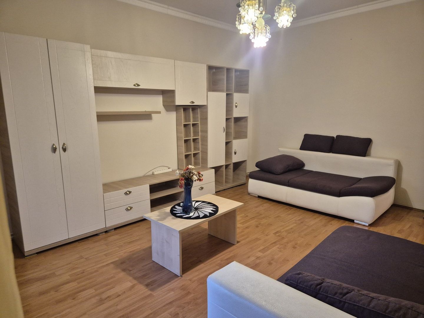 Calea Șagului | 3 Camere | 2 bai | Teren în proprietate 190 mp | Curte amenajat - Poză 2