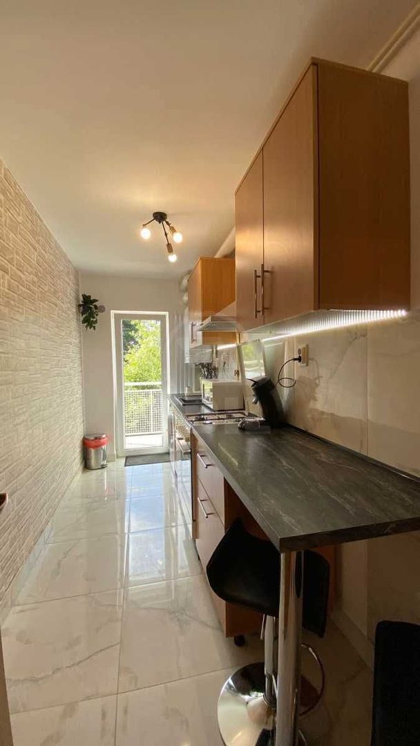 Apartament cu o camera decomandat | 45 mp + 12 mp terasa | Zorilor | UMF | USAMV - Poză 2