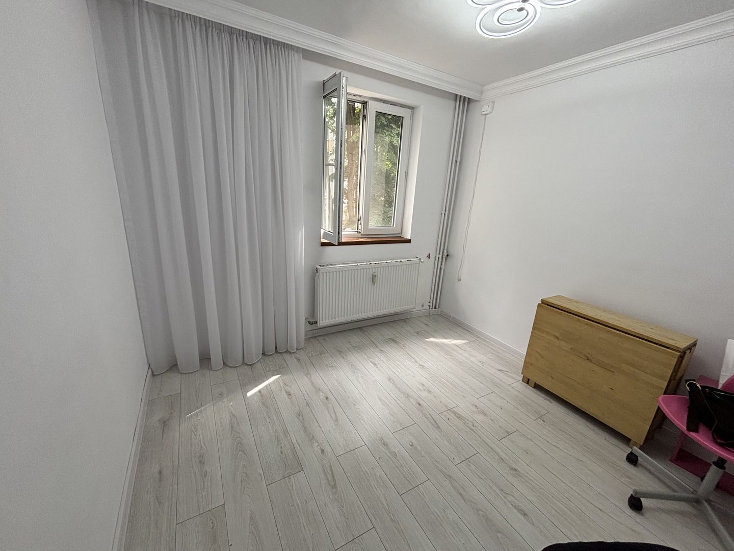 Apartament 3 camere Ozana – etaj 1, parcare inclusă, pet friendly - Poză 5