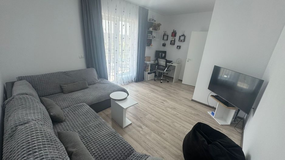 Giroc | 2 Camere | Etaj 1 | Mobilat si Utilat | Curte comuna | - Poză 1