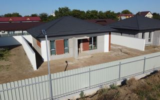 Case individuale, parter + pod, 135 mp utili, teren 400 mp - Poză 2