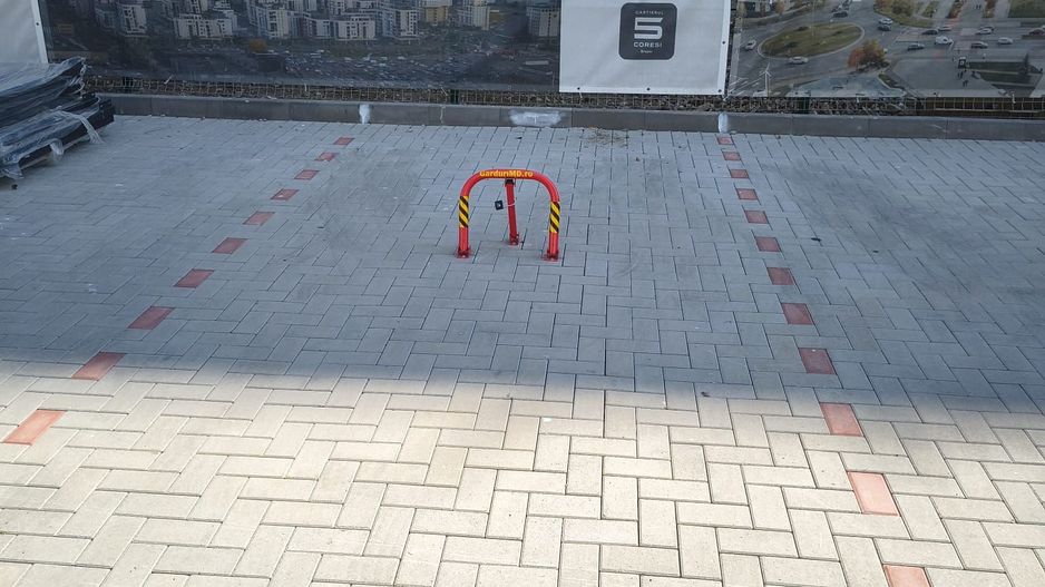 ofer spre inchiriere loc de parcare - Poză 1