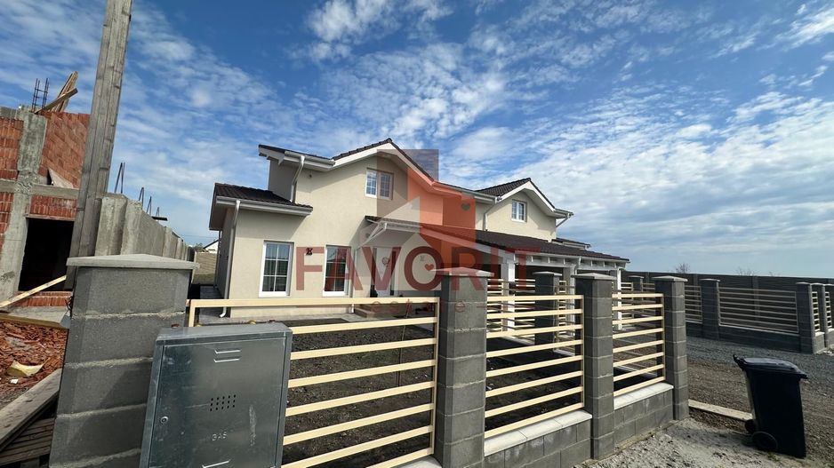 Duplex Individual | 4 camere | Toate utilitatile | Asfalt | Carport | - Poză 3