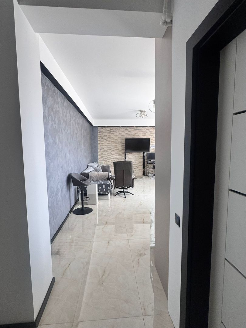 Apartament 3 camere de vanxzare - Poză 3