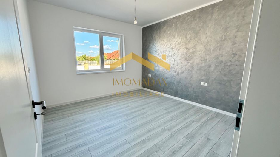 Mosnita Noua-Casa Parter-4 Camere - Poză 15