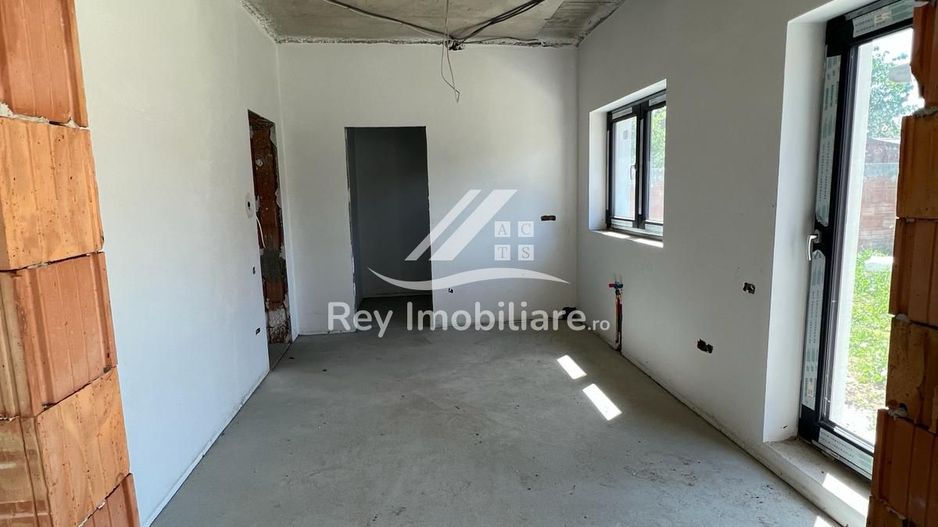 Casă construcție de Lux de vânzare în Șelimbar zonă bună - Poză 13